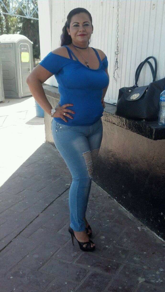 <em>Lizbeth Paz </em>